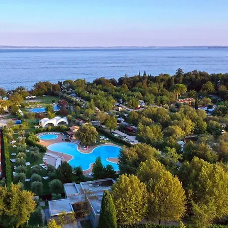 Campeggio Fornella Camping&wellness Family *