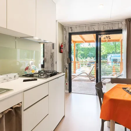 Fornella & Wellness Family Kamp alanı
